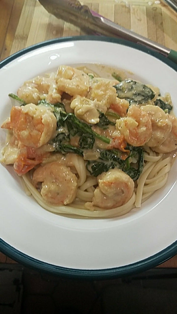 Chicken Shrimp Scampi with Spinach and Cherry Tomatoes