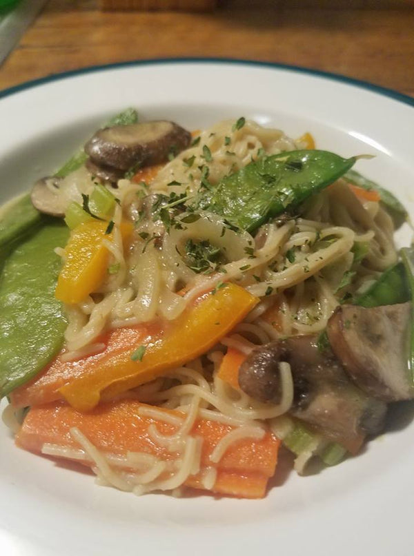 Vegan Garlic Stir fry with rice Noodles